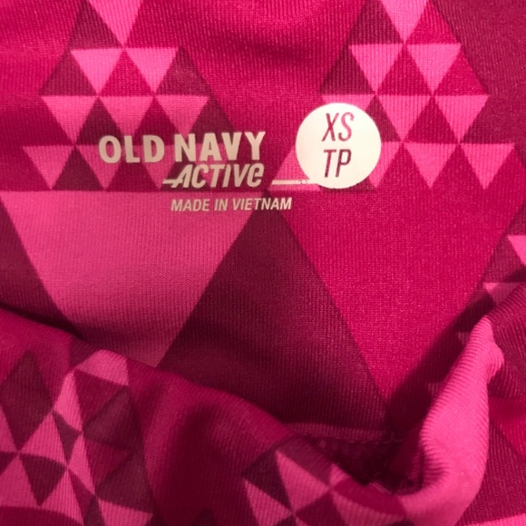 Old Navy Cropped Active Pants - Picture 2 of 3
